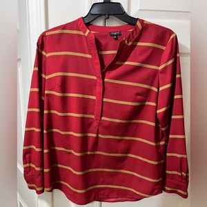 TALBOTS WOMEN SIZE Lp LONG SLEEVE PULLOVER WITH BUTTONS RED GREAT CONDITION
